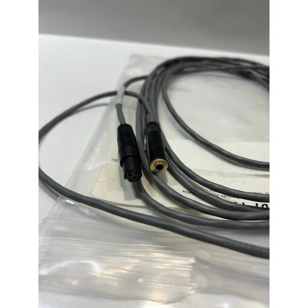 Laird SD-AUD7-10 302 audio cable 3-pin mini-XLR TA3F to 3.5mm female